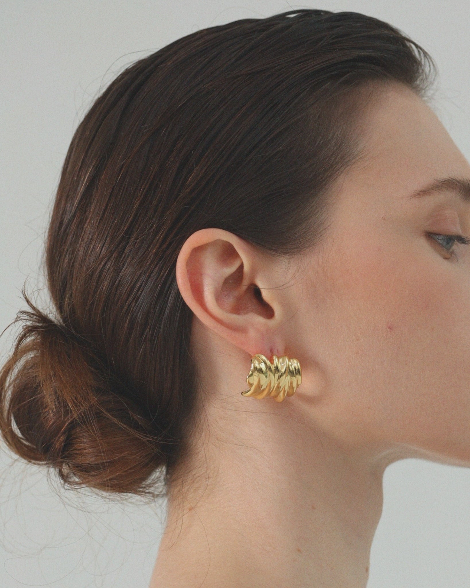 'FRANCA Sculpted Earrings - Gold'